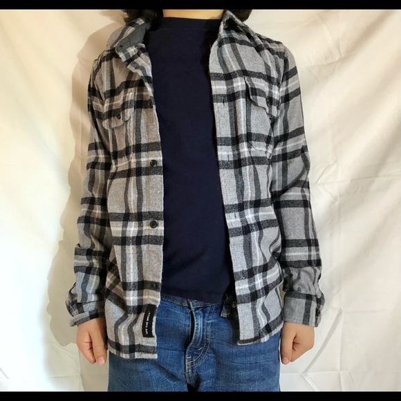 📌SOLD Vans Kids’ Flannel Shirt - Picture 7 of 10
